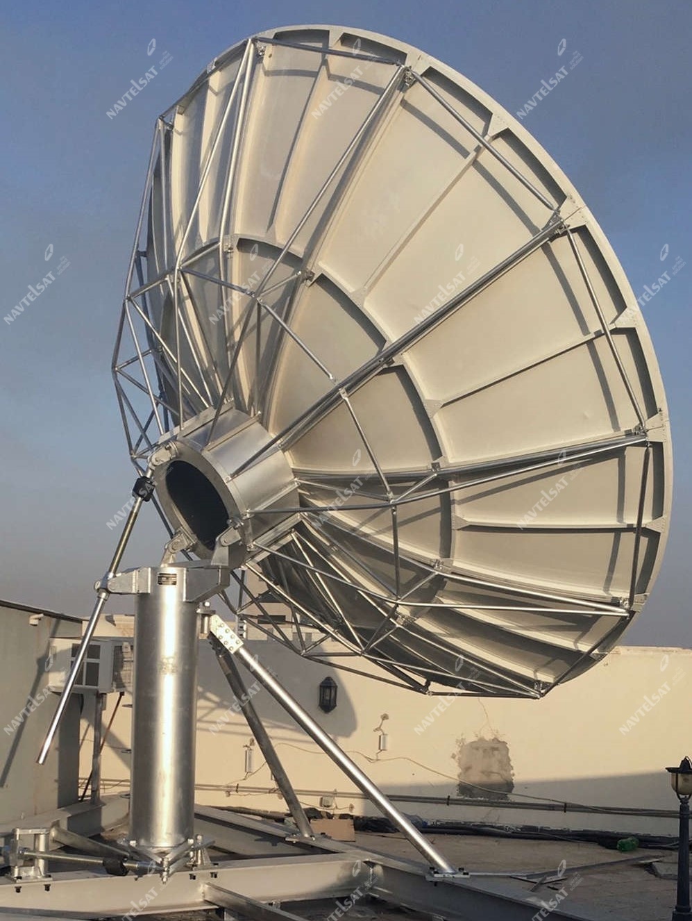 Navtelsat ввел в эксплуатацию ЗССС с АФС диаметром 4,5м в Республике Чад
